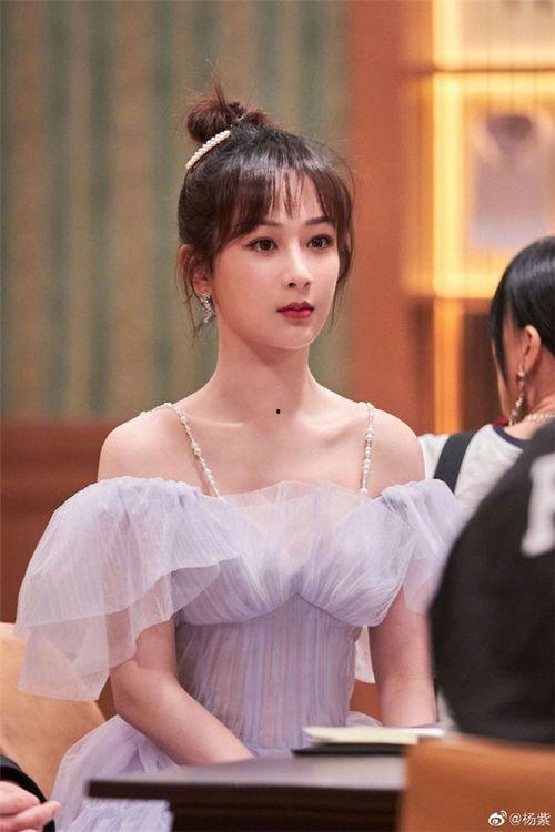 娱乐吃瓜杨紫,娱乐圈的“瓜王”传奇